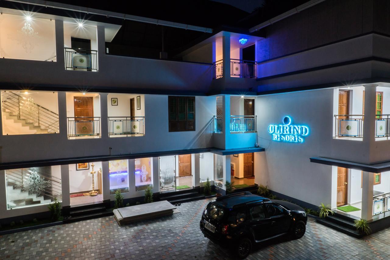 Clirind Resort Athirappilly Exterior photo